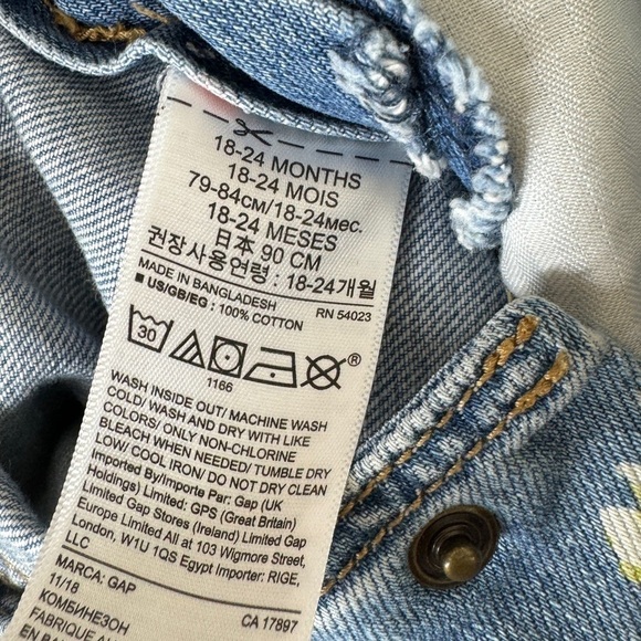 Baby Gap Denim Floral Bouquet Blue Jean Overalls Size 18-24 Months - Picture 12 of 12
